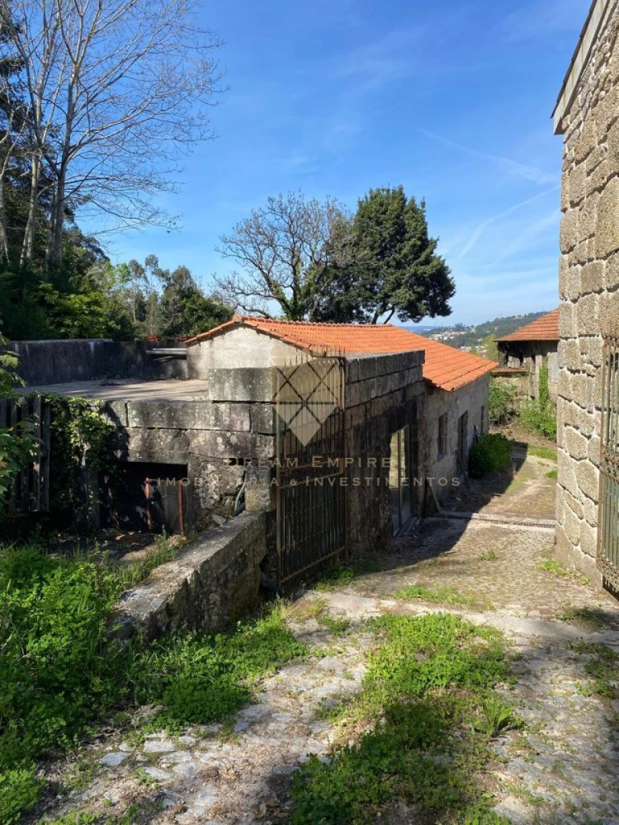 Quinta T0 para Venda em Paço de Sousa Foto 27