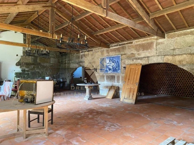 Quinta T0 para Venda em Paço de Sousa Foto 34