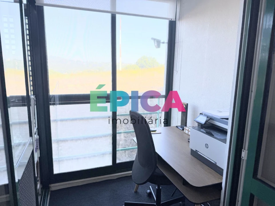 Apartamento T3 para Venda em Queluz e Belas Foto 56