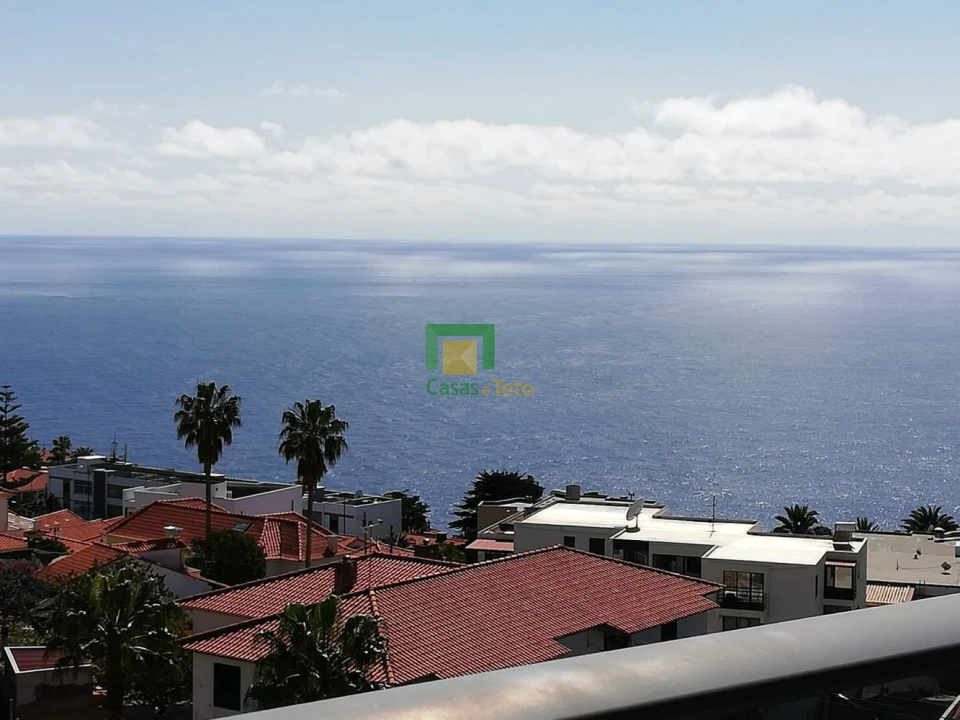 Apartamento T2 para Venda em Caniço Foto 5