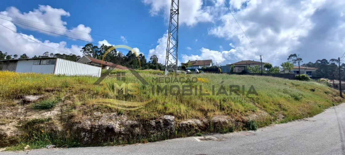 Terreno para Venda em Silvares (São Martinho)