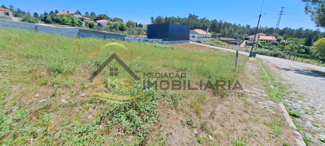 Terreno para Venda em Britelo, Gémeos e Ourilhe Foto 7