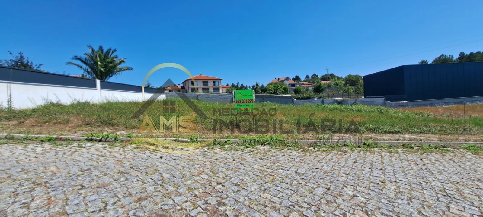 Terreno para Venda em Britelo, Gémeos e Ourilhe Foto 1