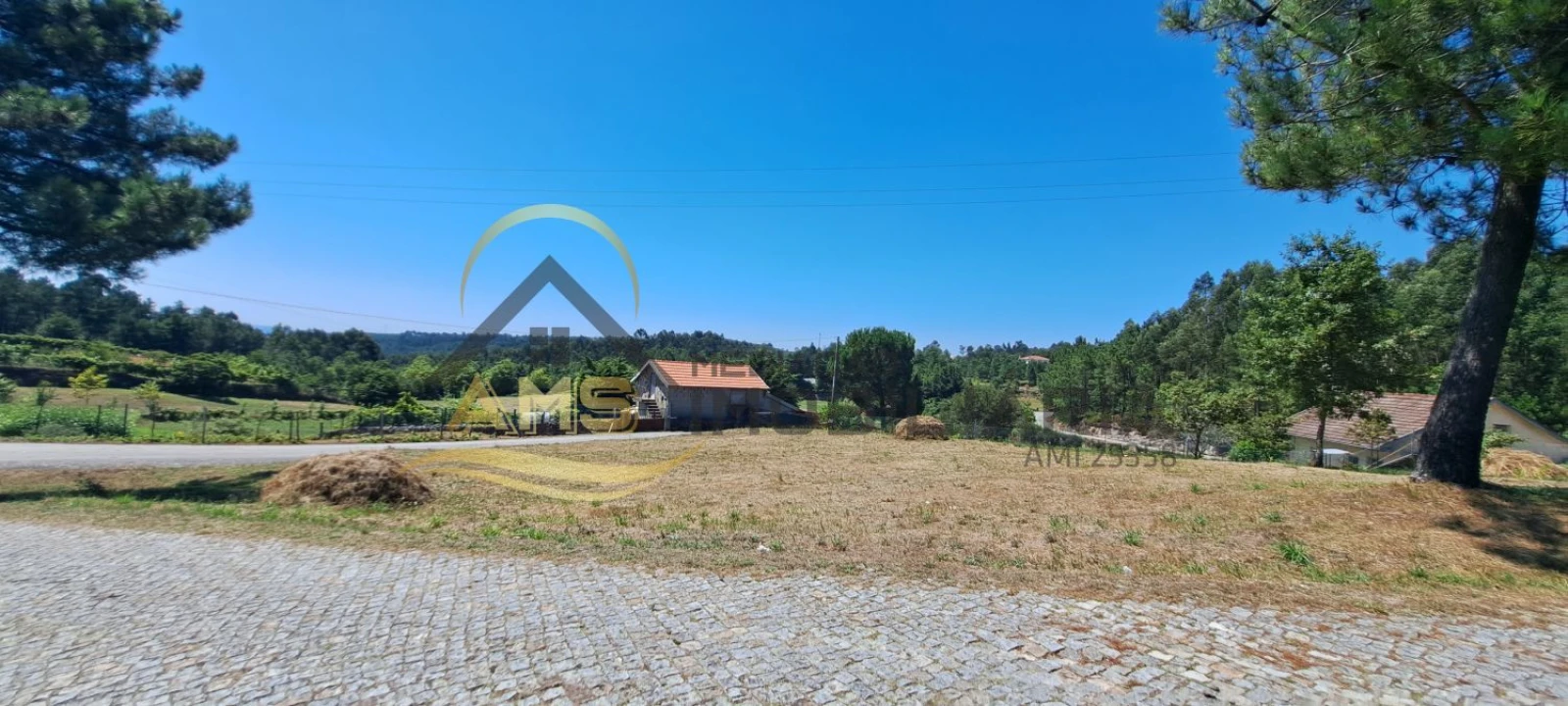 Terreno para Venda em Britelo, Gémeos e Ourilhe Foto 12