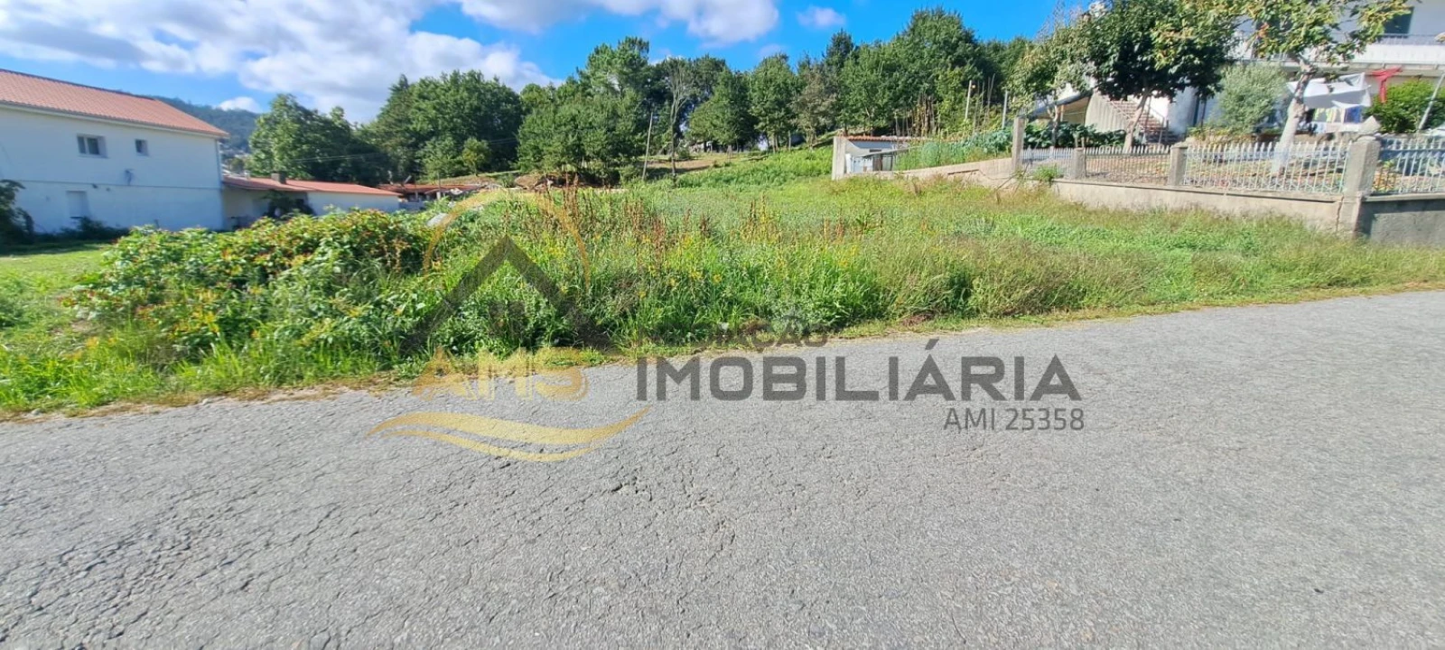 Terreno para Venda em Fornelos Foto 1
