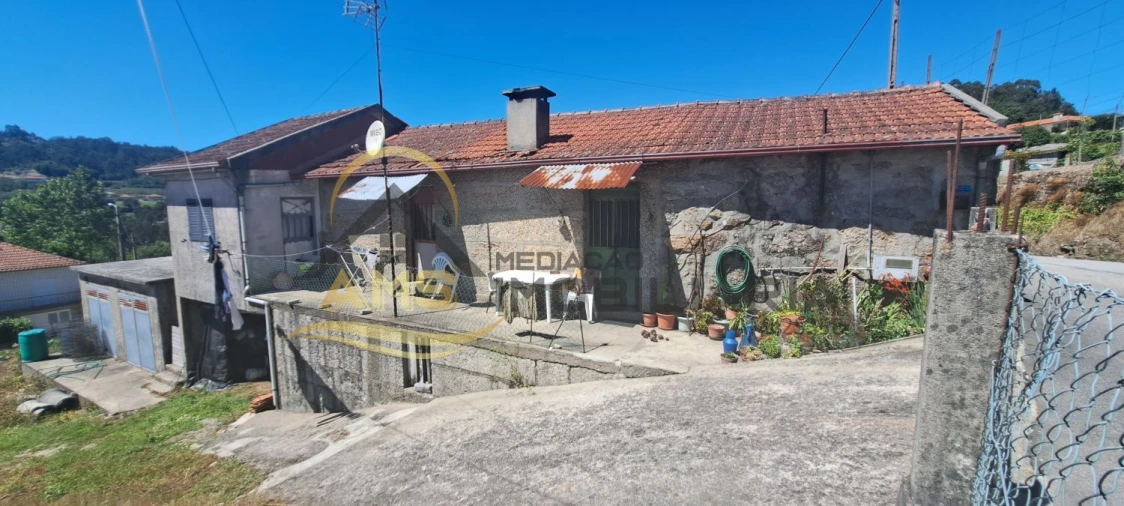 Moradia T2 para Venda em Cepães e Fareja Foto 2