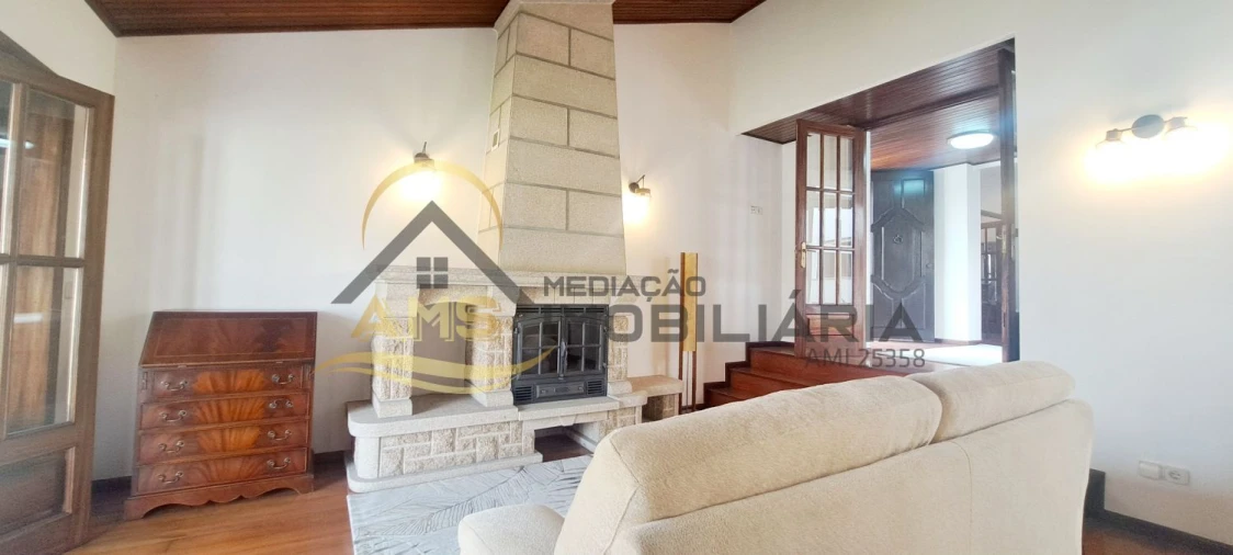 Moradia T4 para Venda em Fafe Foto 22