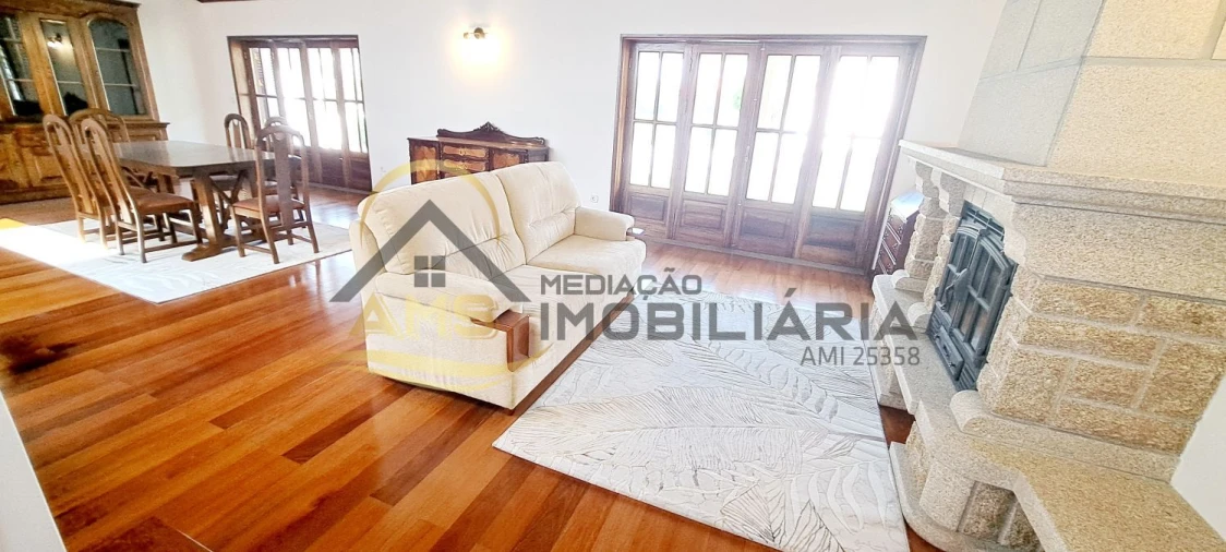 Moradia T4 para Venda em Fafe Foto 33