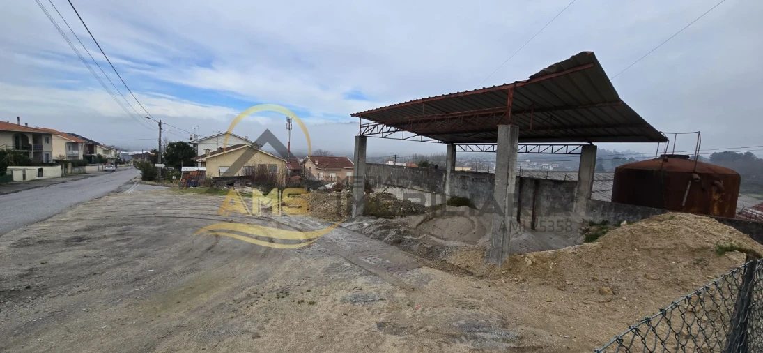 Terreno para Venda em Fafe Foto 6