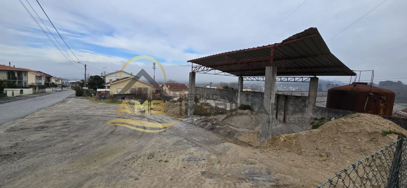 Terreno para Venda em Fafe Foto 6