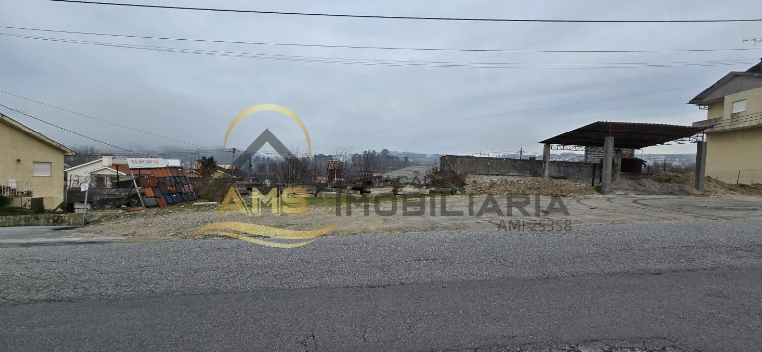 Terreno para Venda em Fafe Foto 11