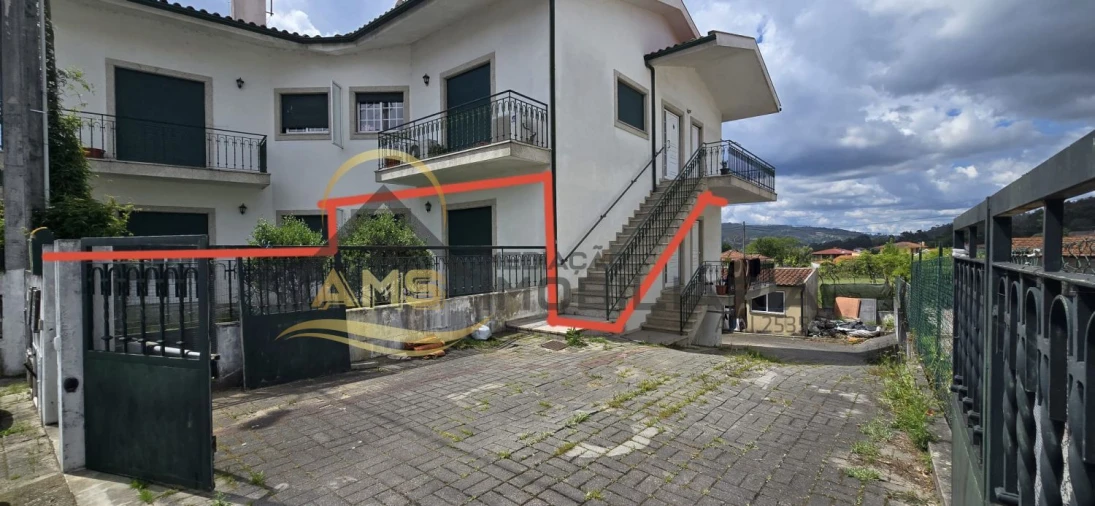 Moradia T3 para Venda em Fornelos Foto 2