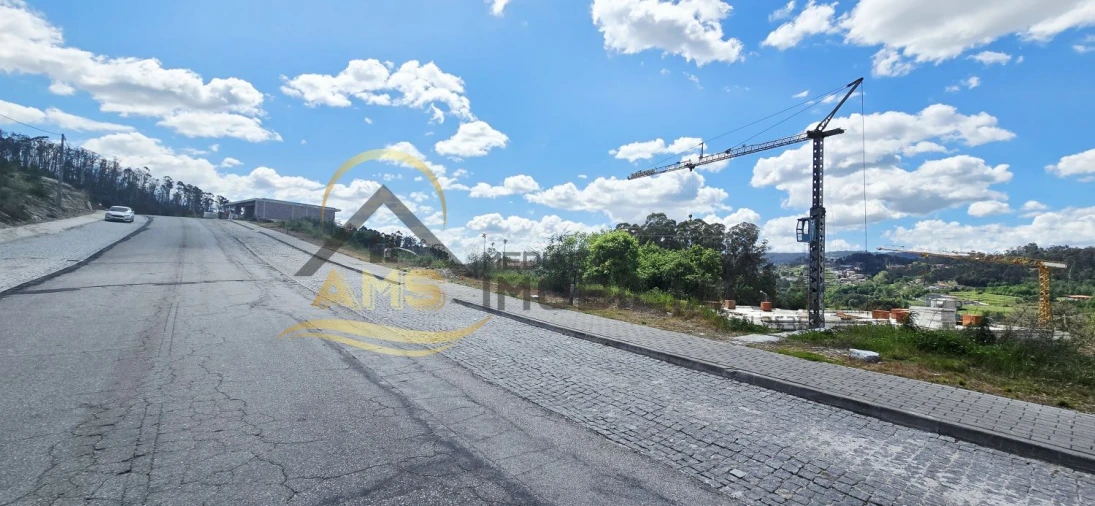 Terreno para Venda em Cepães e Fareja Foto 10