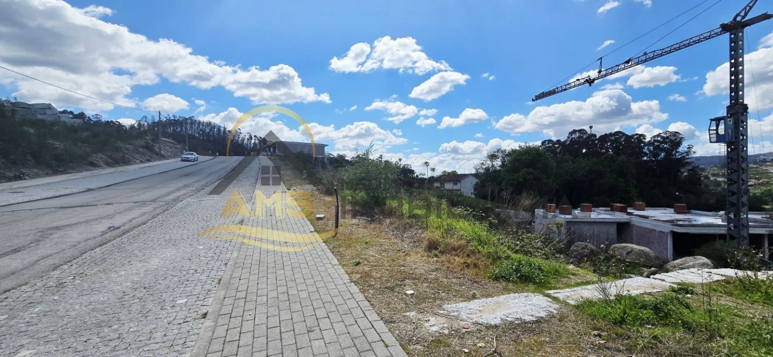 Terreno para Venda em Cepães e Fareja Foto 4