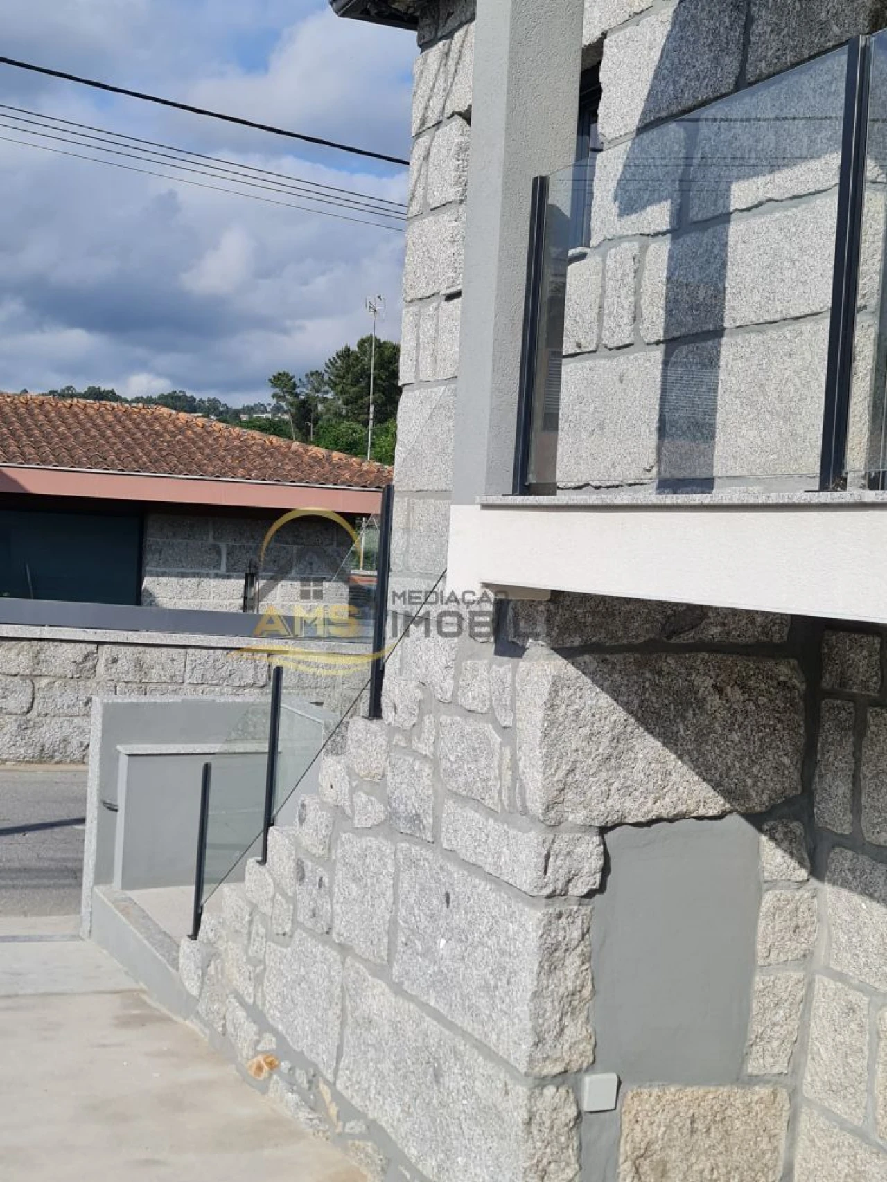 Moradia T3 para Venda em Golães Foto 31