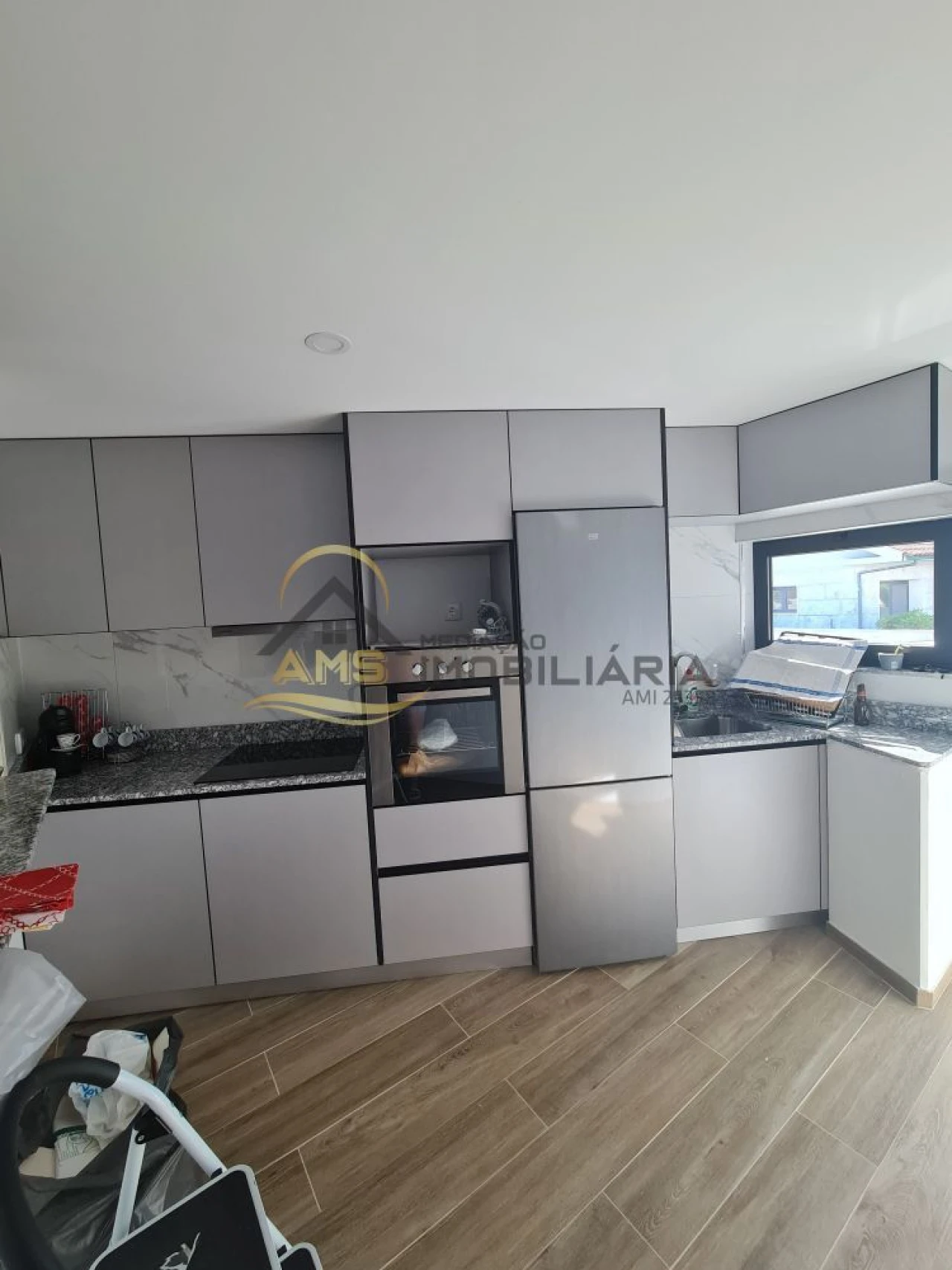 Moradia T3 para Venda em Golães Foto 13