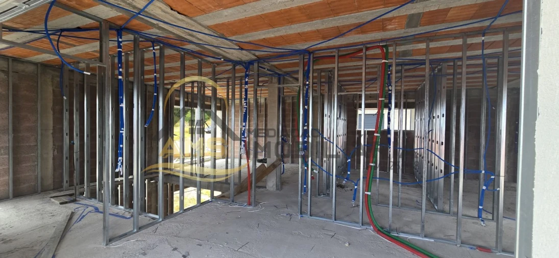 Moradia T4 para Venda em Revelhe Foto 30