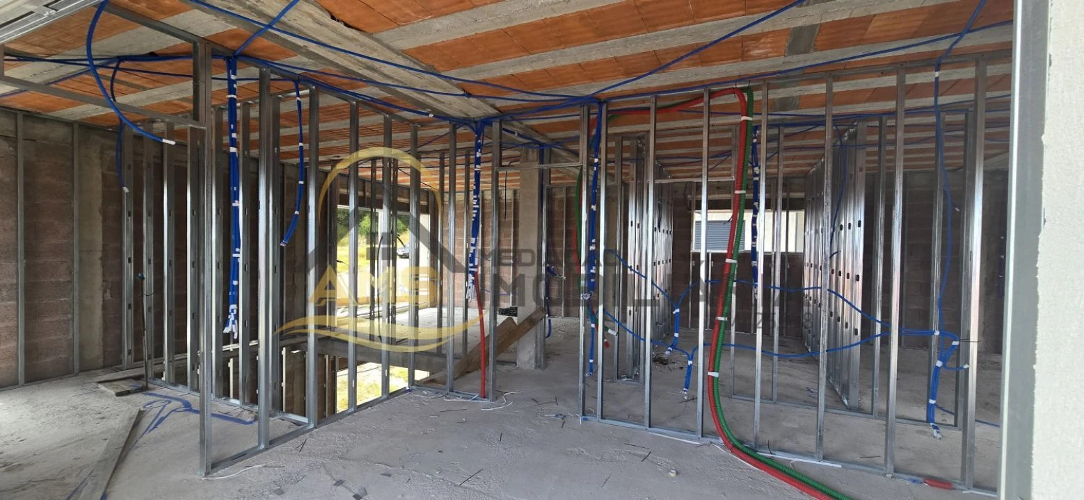 Moradia T4 para Venda em Revelhe Foto 39