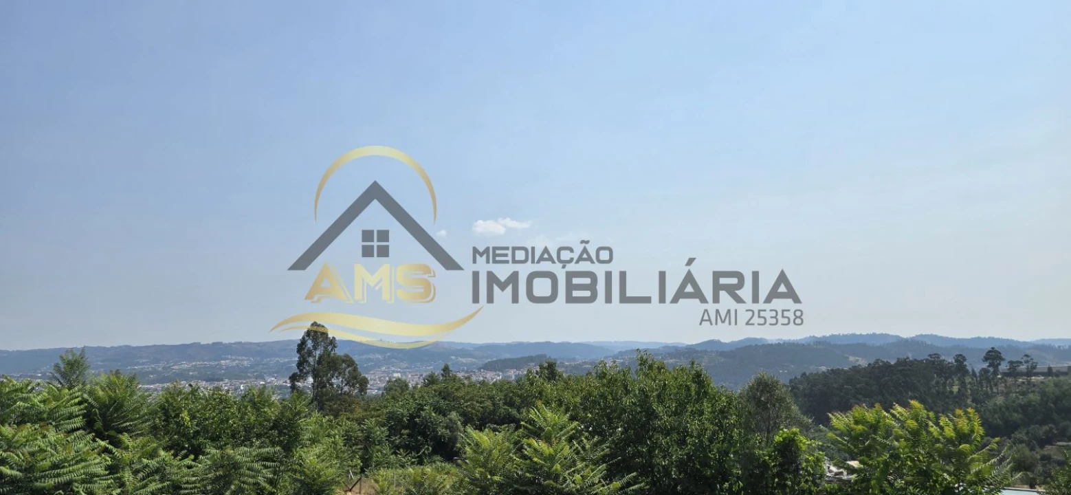 Moradia T2 para Venda em Golães Foto 44
