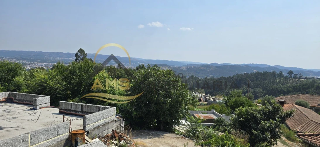 Moradia T2 para Venda em Golães Foto 48