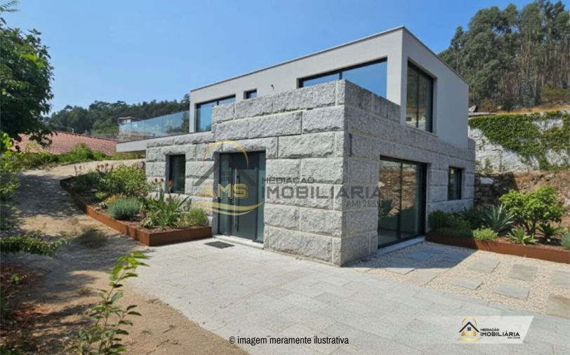 Moradia T2 para Venda em Golães Foto 5