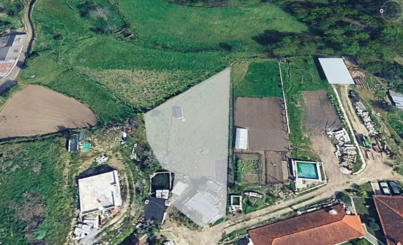Terreno para Venda em Golães Foto 15