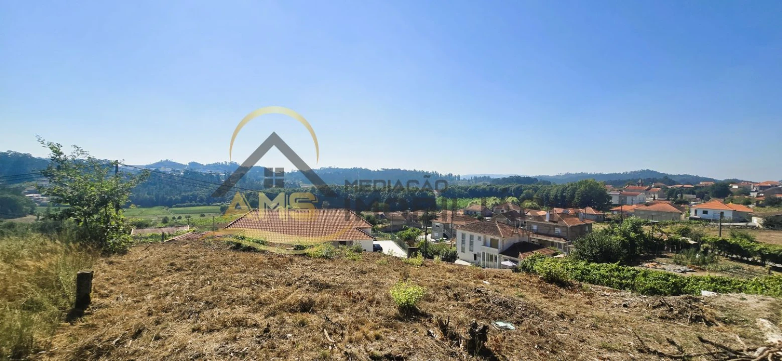 Terreno para Venda em Regadas Foto 1