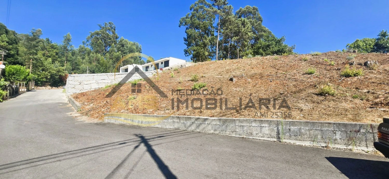 Terreno para Venda em Regadas Foto 2