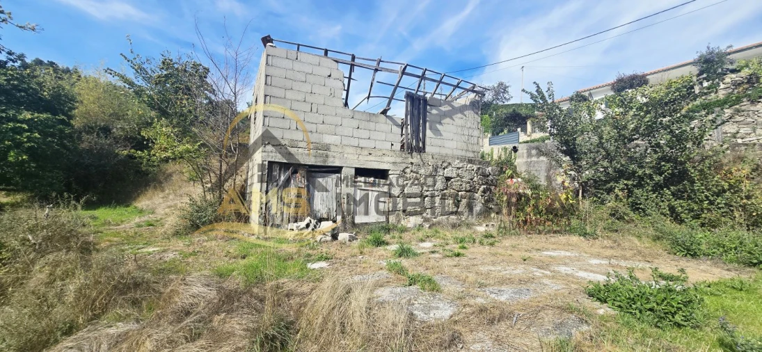 Quinta T2 para Venda em Vale de Bouro