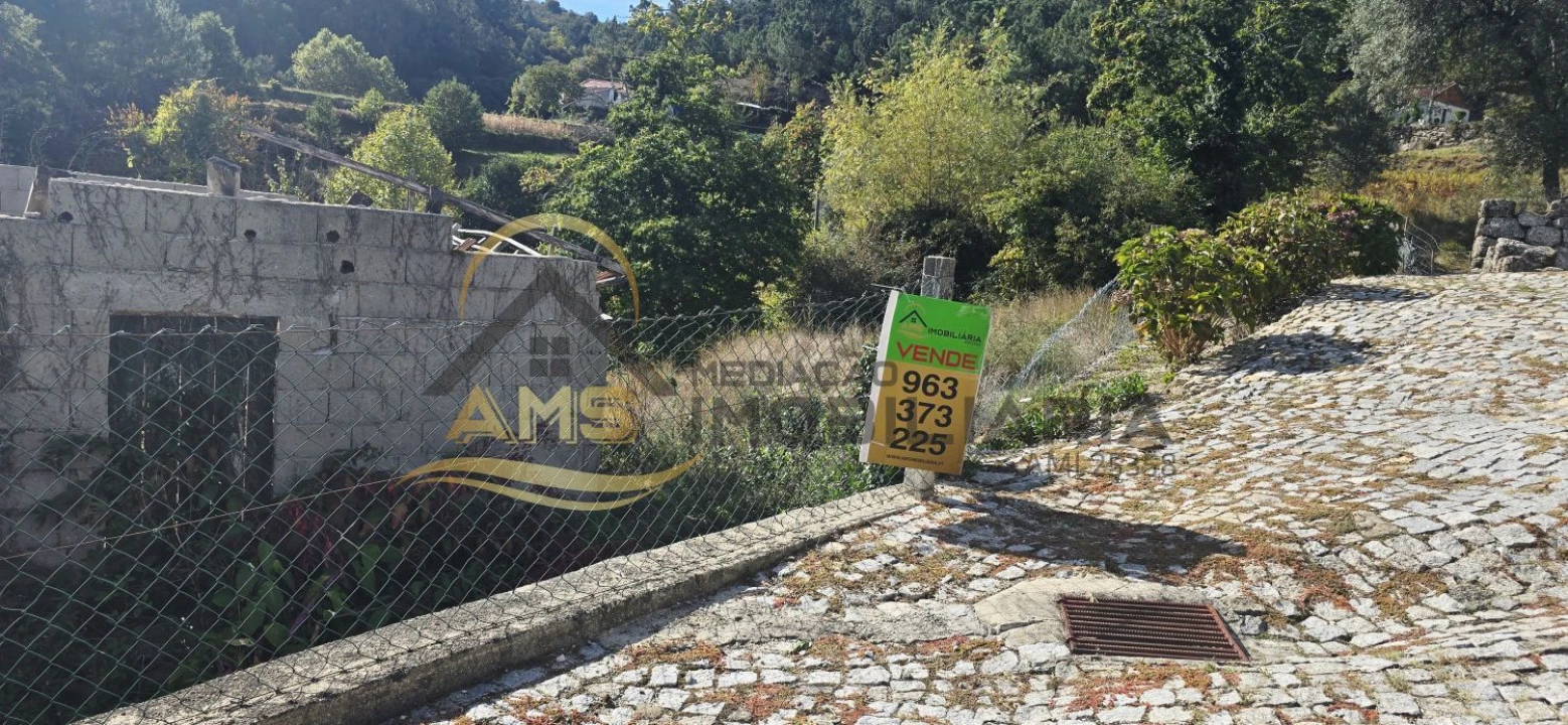 Quinta T2 para Venda em Vale de Bouro Foto 7