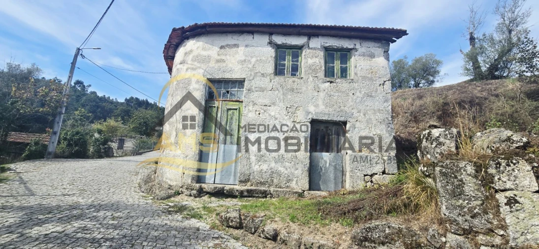 Moradia T3 para Venda em Vale de Bouro Foto 14