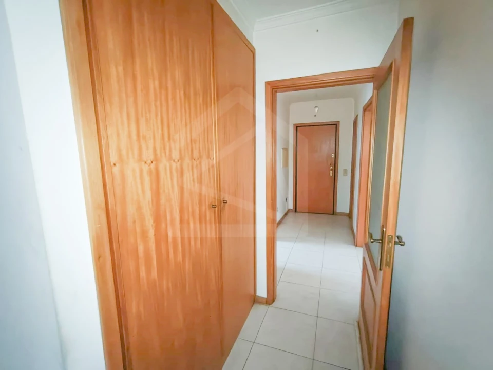 Apartamento T3 para Venda em O. Azeméis, Riba-Ul, Ul, Macinhata Seixa, Madail Foto 10