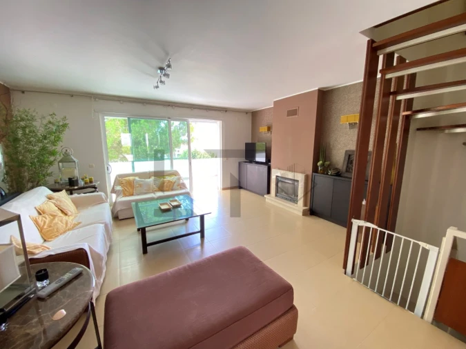 Moradia T4 para Venda em Carvalhal Foto 8