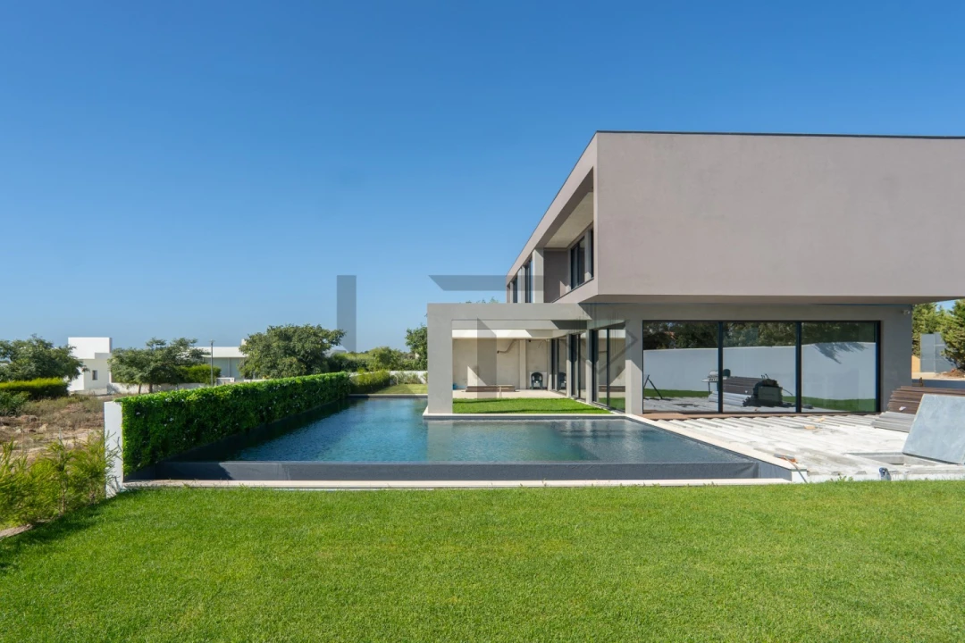 Moradia T3 para Venda em Porto Covo Foto 16