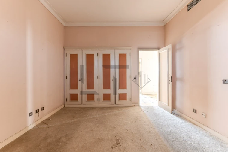 Moradia T11 para Venda em Carcavelos e Parede Foto 22