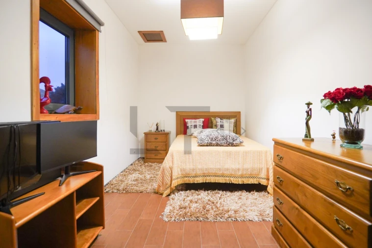 Moradia T5 para Venda em Avessadas e Rosém Foto 44