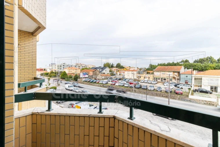 Apartamento T3 para Venda em Grijó e Sermonde Foto 5