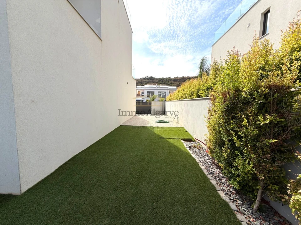 Moradia T3 para Venda em Albufeira e Olhos de Água Foto 43