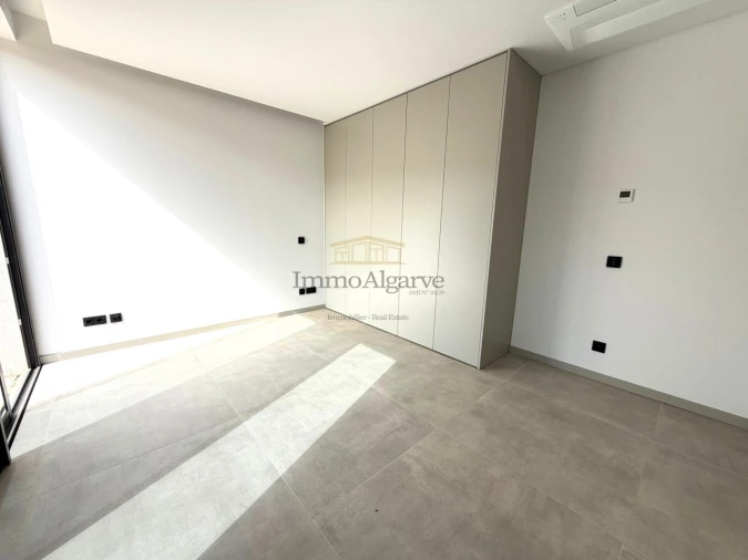 Moradia T3 para Venda em Albufeira e Olhos de Água Foto 20