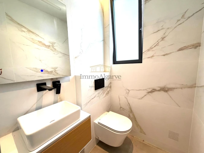 Moradia T3 para Venda em Albufeira e Olhos de Água Foto 26