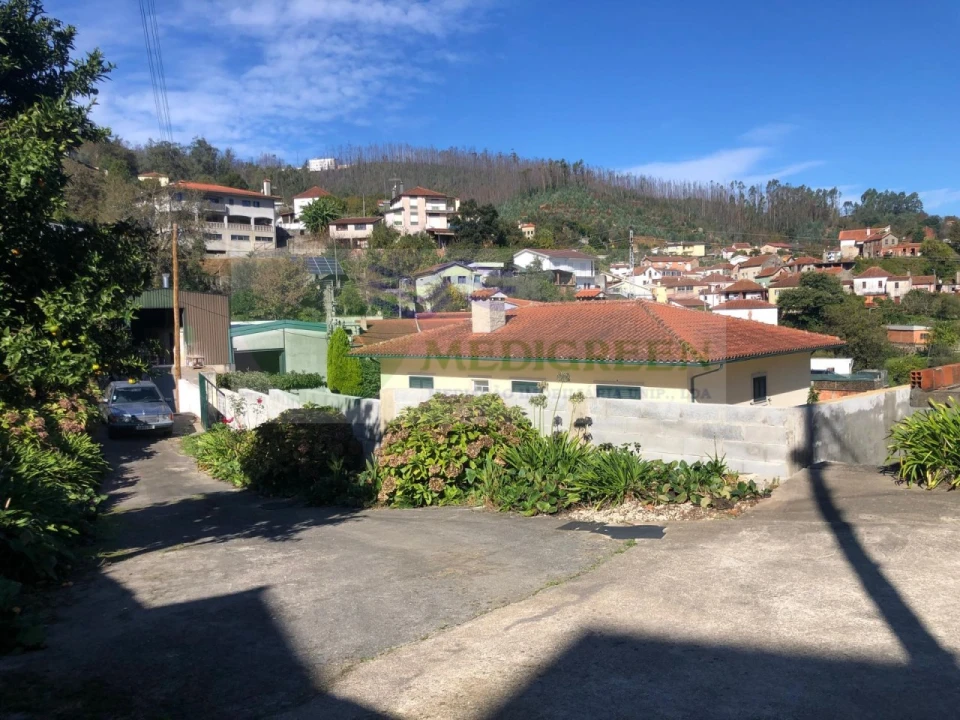 Moradia T3 para Venda em Pessegueiro do Vouga Foto 3