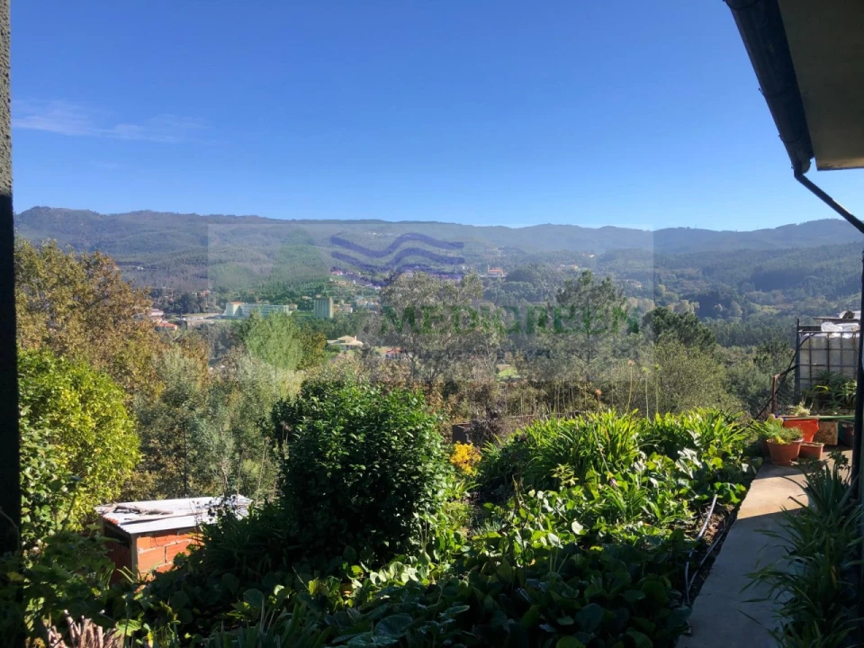 Moradia T3 para Venda em Pessegueiro do Vouga Foto 24