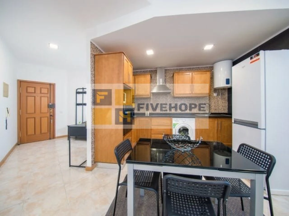 Escritório para Venda em Marinha Grande Foto 2