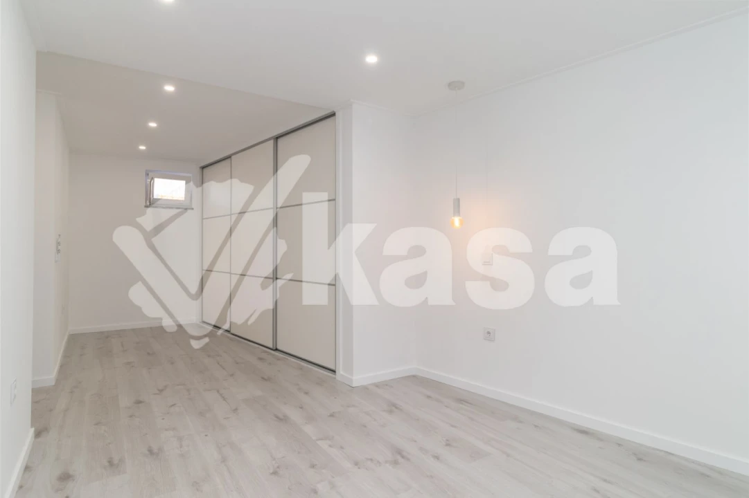 Apartamento T2 para Venda em Alto do Seixalinho, Santo André e Verderena Foto 7