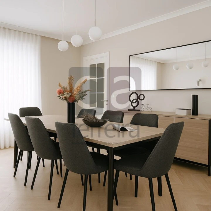 Moradia T4 para Venda em Fazendas de Almeirim Foto 4