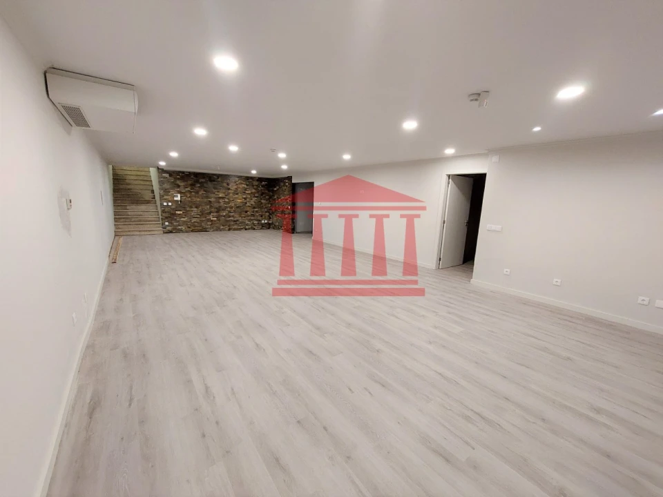 Moradia T3 para Venda em Campo e Tamel (São Pedro Fins) Foto 25