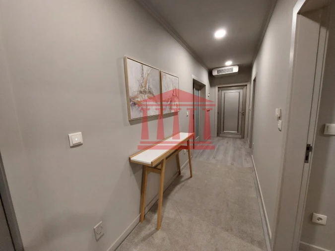 Moradia T5 para Venda em Campo e Tamel (São Pedro Fins) Foto 12