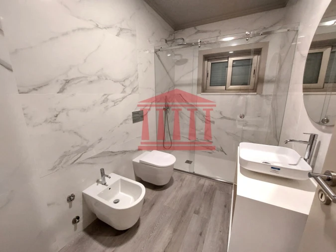 Moradia T5 para Venda em Campo e Tamel (São Pedro Fins) Foto 19