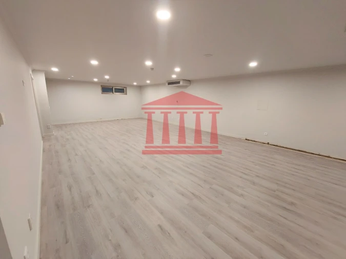 Moradia T5 para Venda em Campo e Tamel (São Pedro Fins) Foto 24