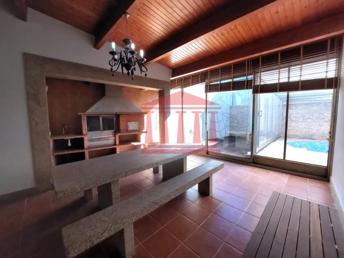 Moradia T5 para Venda em Campo e Tamel (São Pedro Fins) Foto 29